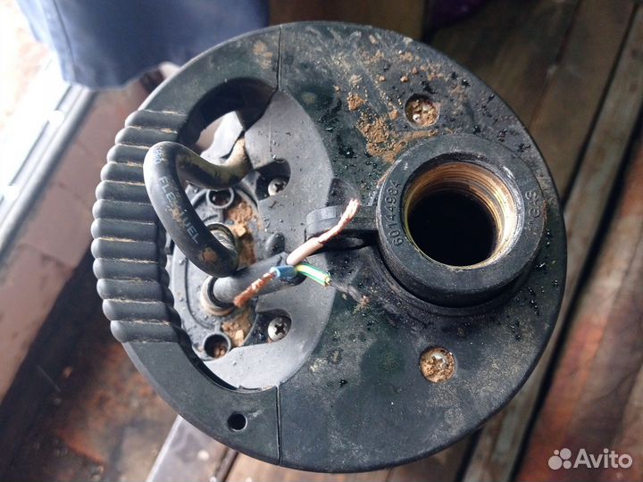 Водяной насос на запчасти grundfos