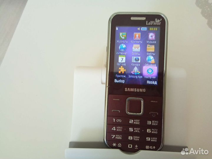 Телефон кнопочный samsung, б/у