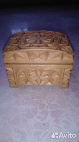 Шкатулка