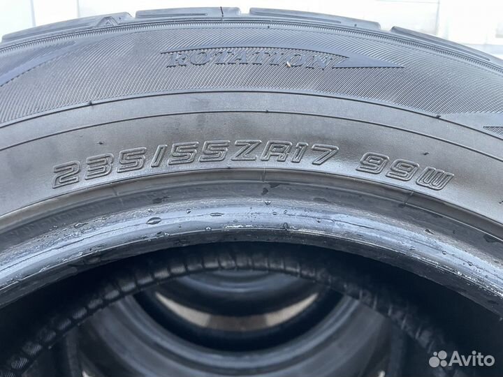 Dunlop Direzza DZ102 235/55 R17 99W