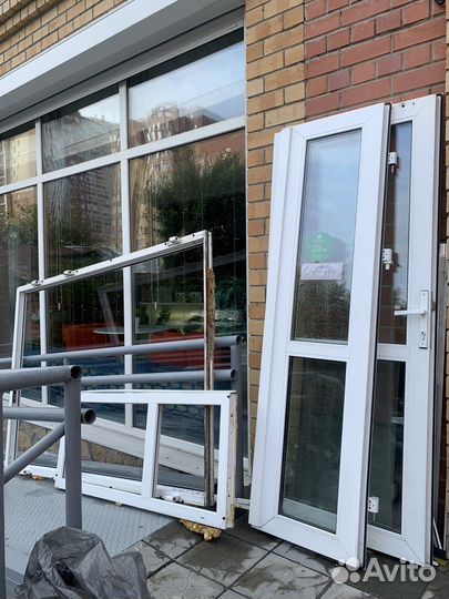 Двери пластиковые бу