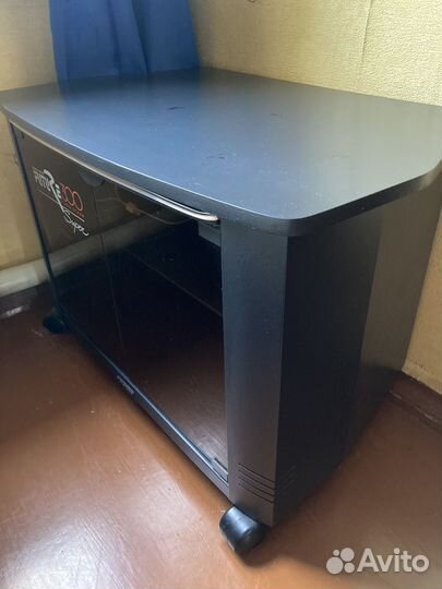 Тумбочка под телевизор