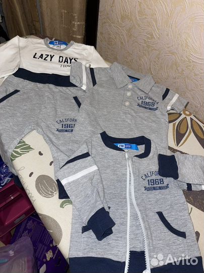 Костюм спортивный