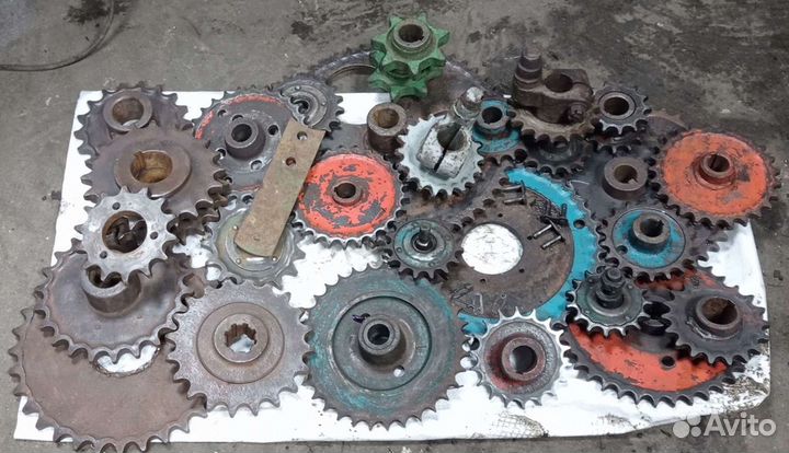 Звездочка привода цепи