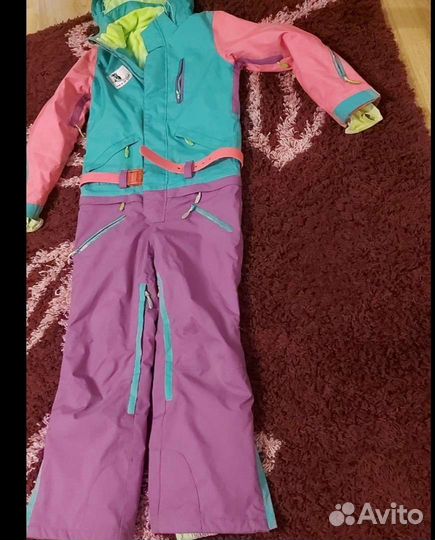 Сноубордический комбинезон женский
