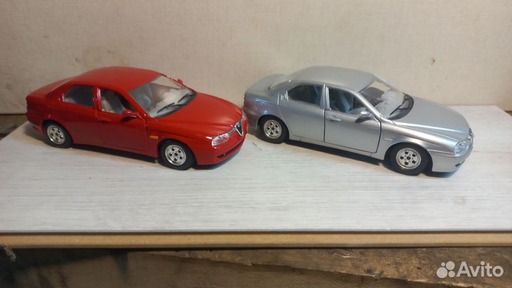 Модельки bburago 1 24