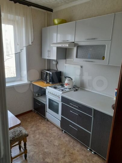 2-к. квартира, 48 м², 4/9 эт.
