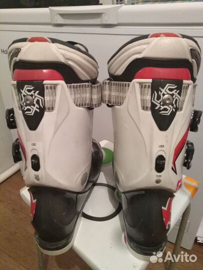 Горнолыжные ботинки 42