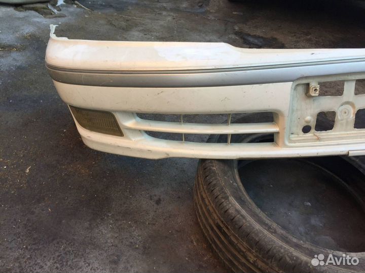 Бампер передний Toyota Mark II MCV25