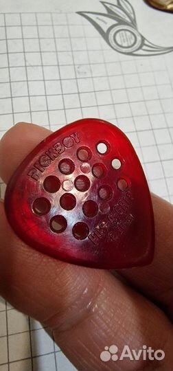 Медиатор для гитары