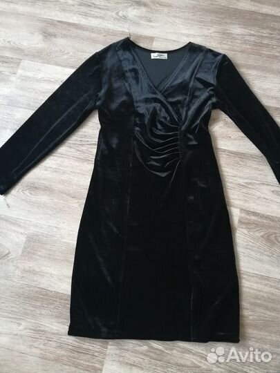 Платье новое