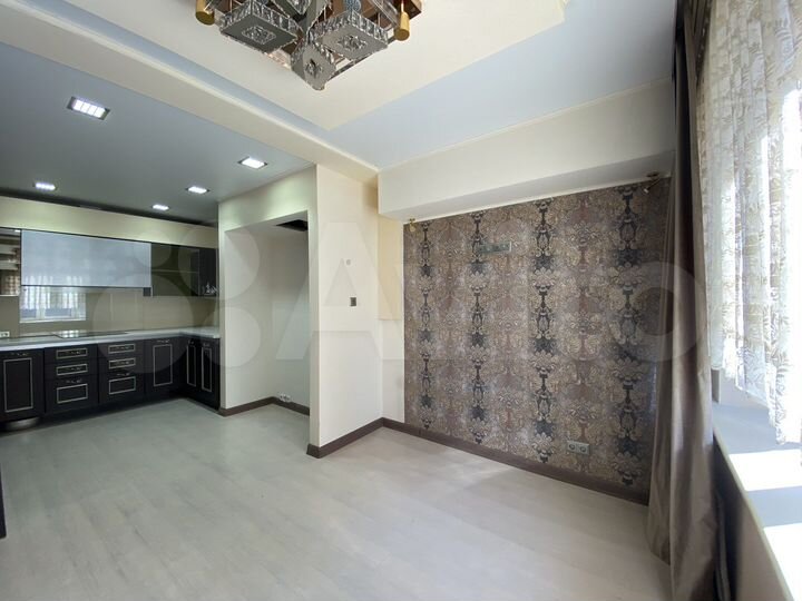 4-к. квартира, 149,6 м², 2/10 эт.