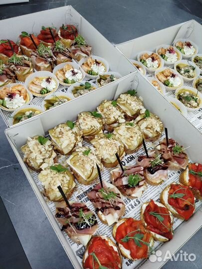 Кейтеринг фуршет закуски гастробоксы