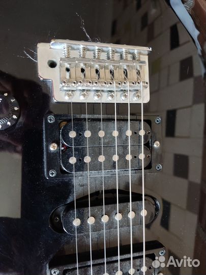 Электрогитара