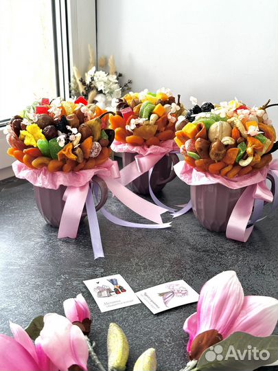 Съедобные букеты на 8 марта