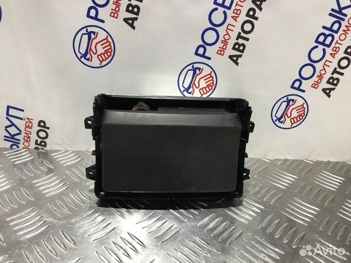 Пепельница Toyota Avensis 2 T250