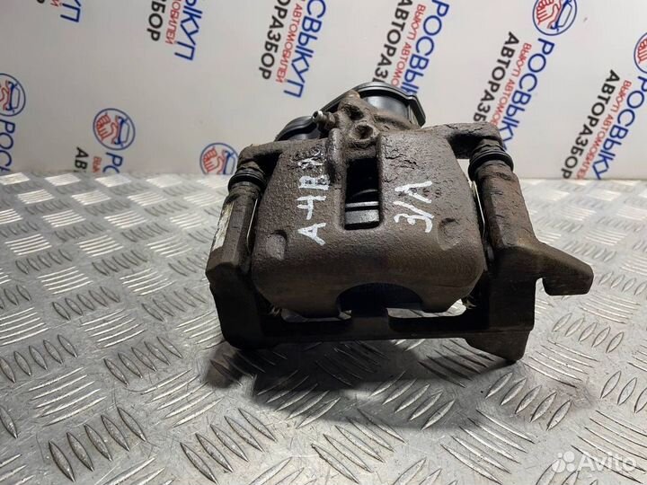 Суппорт Audi A4 B8