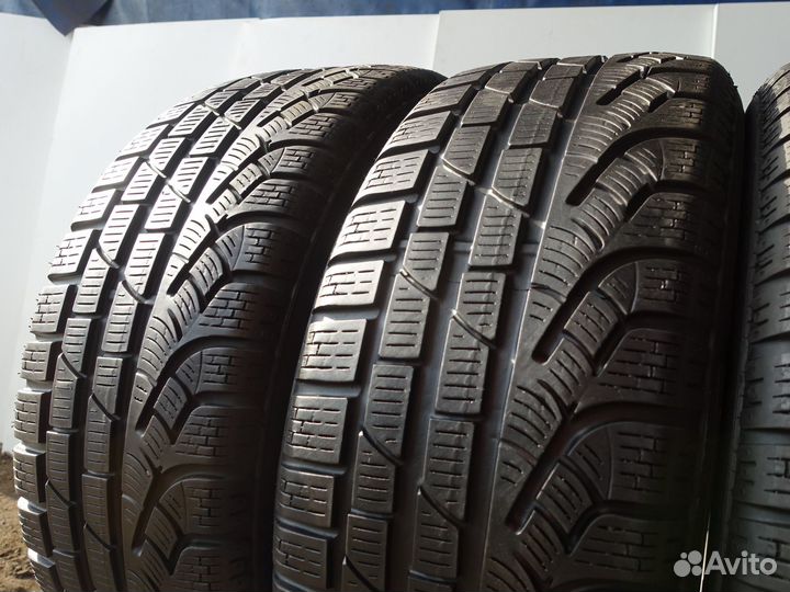 Pirelli Winter Sottozero 210 Serie II 225/55 R16