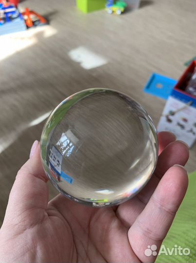 Сувенир стеклянный шар на подставке