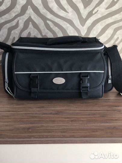 Видеокамера JVC (Япония)