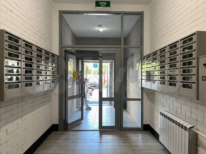 1-к. квартира, 42 м², 9/9 эт.