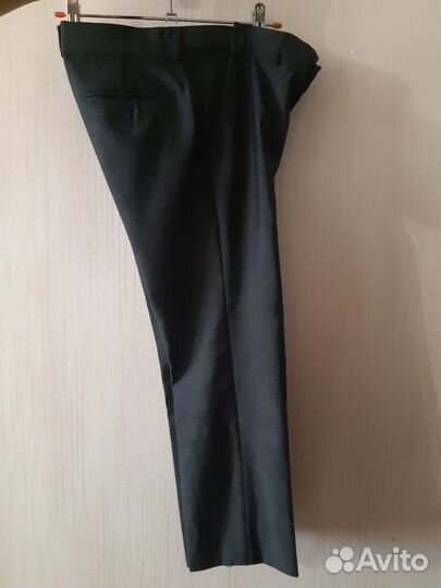 Пиджак, брюки, жилетка, рубашки