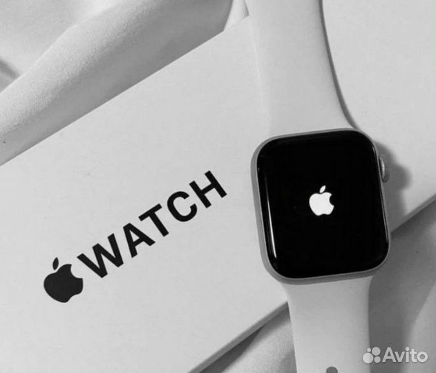 Смарт-часы Apple Watch 7 Apple Watch 8