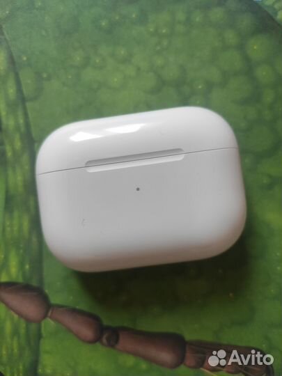 Кейс Pro 2 серии оригинальный, a2700, б/у