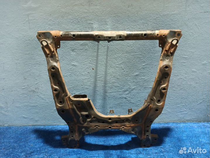 Подрамник передний Honda Cr-V 4