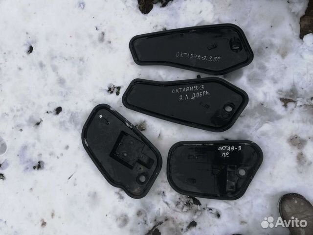 Заглушка двери Шкода Октавия 3 а7