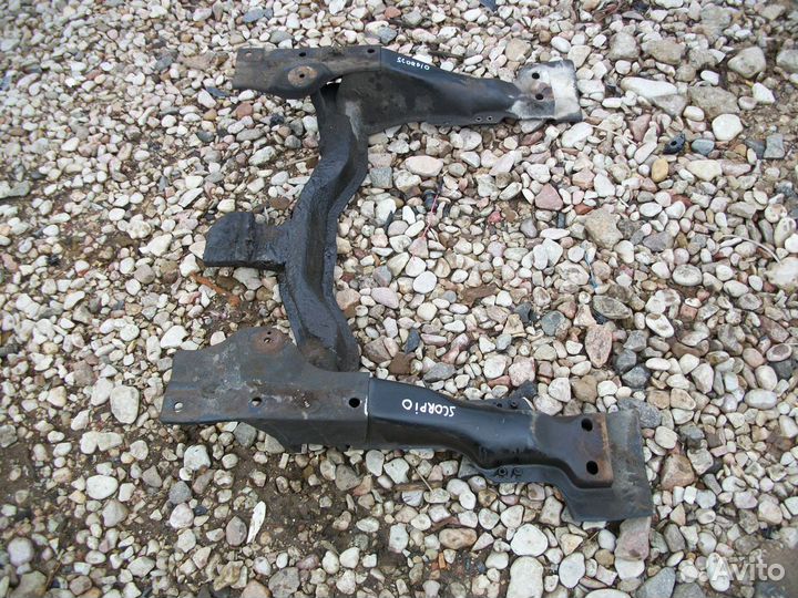 Подрамник Форд Скорпио 2