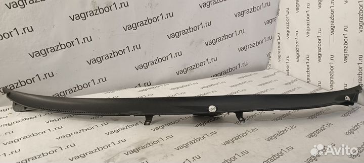 Решетка стеклооч. (планка под лобовое стекло) Audi