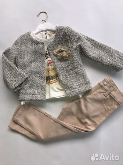 Костюм тройка новый