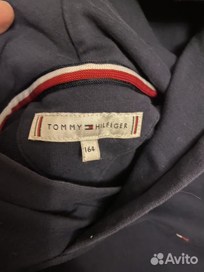 Tommy hilfiger толстовка