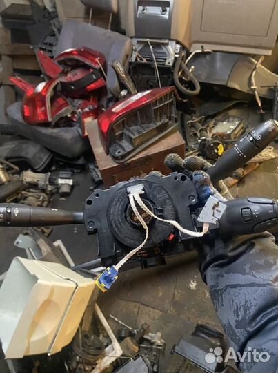 Переключатель подрулевой в сборе Peugeot 308 SW