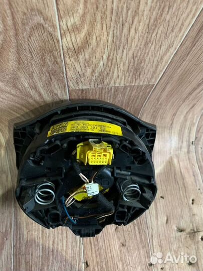 Подушка безопасности в руль volkswagen polo sedan