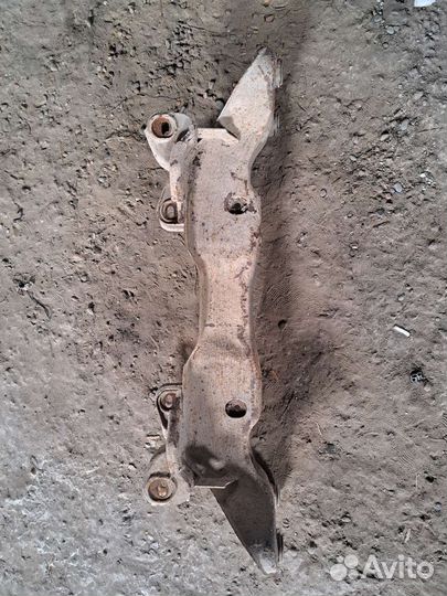 Балка задняя Hyundai Sonata 3