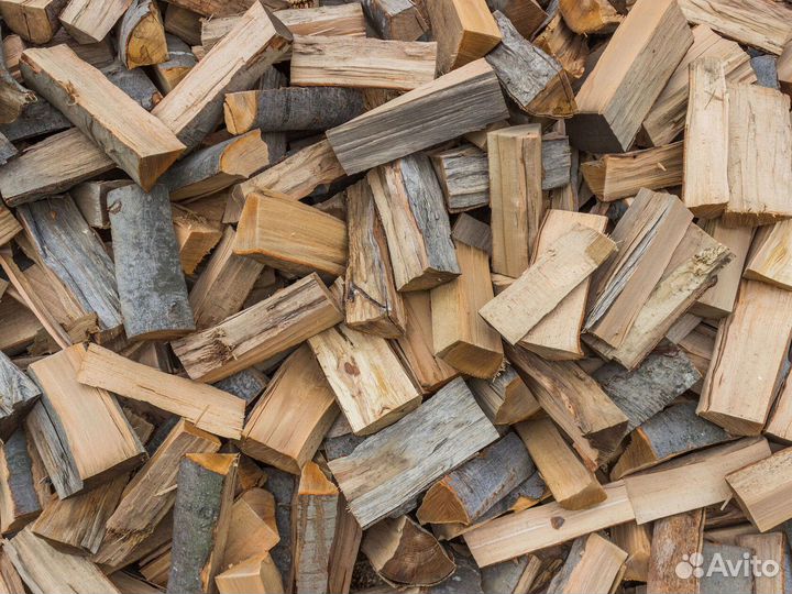 Дубовые дрова в укладку