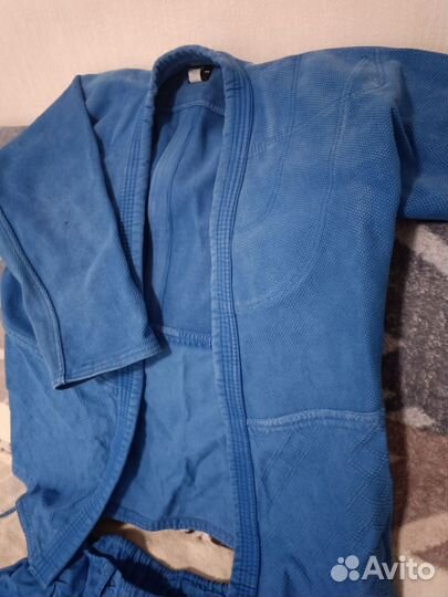 Кимоно дзюдо (дзюдога)