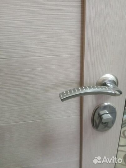 Дверь входная 