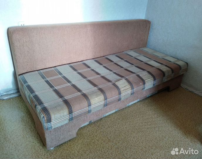 Продам диван