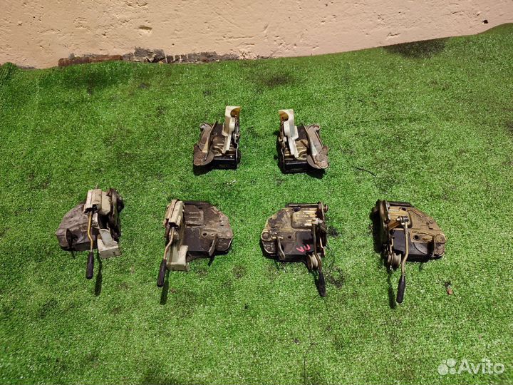 Замки от Mercedes w201