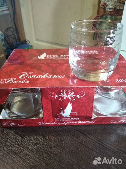 Бокалы для вина новые