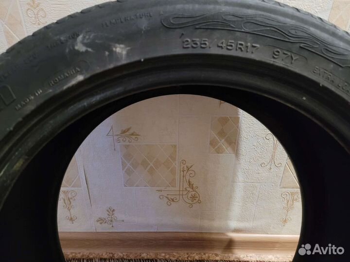 Bfgoodrich G-Grip 235/45 R17 97Y