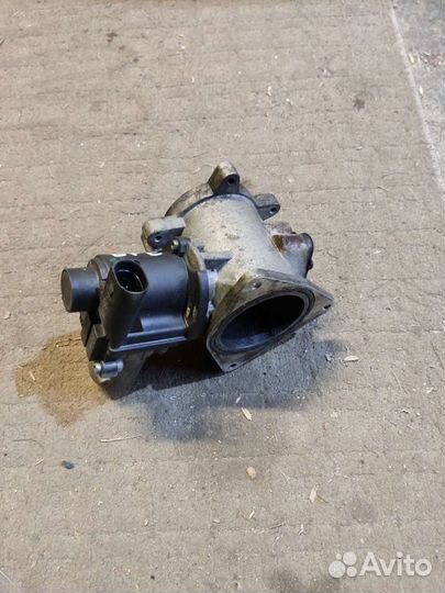 Клапан рециркуляции 2.5 BPE VW Туарег 2007-2010г