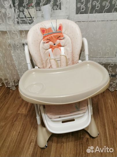 Стульчик для кормления corol