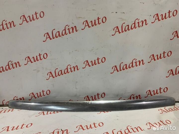 Молдинг капота Ford Focus 2 хэтчбек 1.6 2011