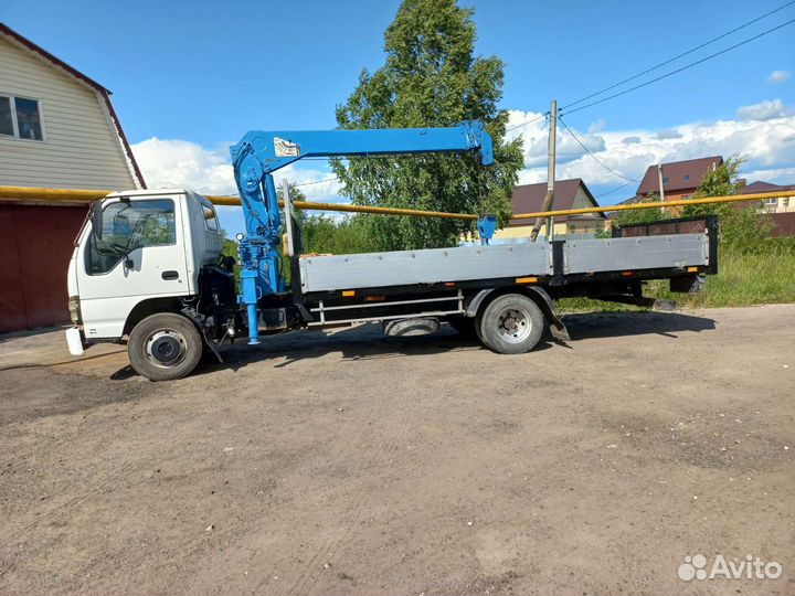 Isuzu NQR75 с КМУ, 2009