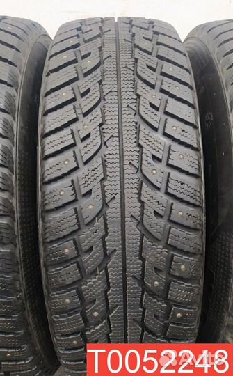 Marshal I'Zen RV Stud KC16 215/70 R16 100T