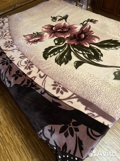 Покрывало на кровать